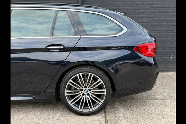 BMW 5 Serie Touring 520i M SPORT NAVI | PDC | LEDER | STOELVERWARMING | KEYLESS | CRUISE | BTW