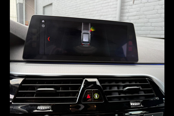 BMW 5 Serie Touring 520i M SPORT NAVI | PDC | LEDER | STOELVERWARMING | KEYLESS | CRUISE | BTW