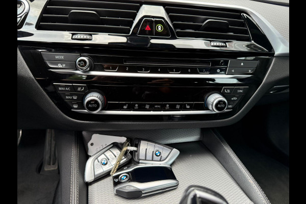 BMW 5 Serie Touring 520i M SPORT NAVI | PDC | LEDER | STOELVERWARMING | KEYLESS | CRUISE | BTW