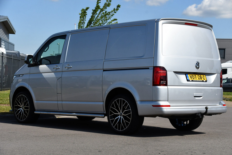 Volkswagen Transporter 2.0 TDI L1H1 32 Bulli Virtual, Adaptieve Cruise, Camera, Carplay, 150PK, LED, 2 x Schuifdeur, NAVI, Uniek!