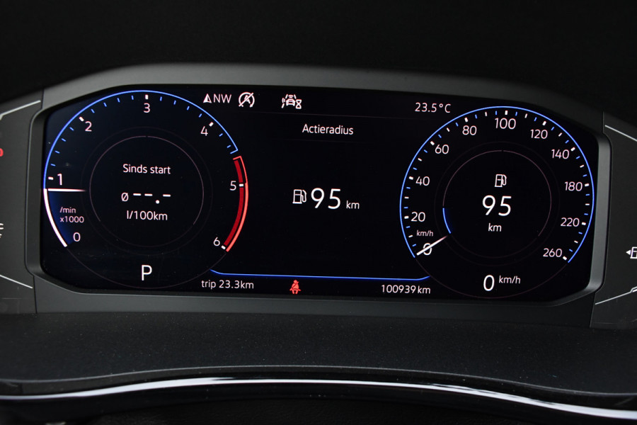 Volkswagen Transporter 2.0 TDI L1H1 32 Bulli Virtual, Adaptieve Cruise, Camera, Carplay, 150PK, LED, 2 x Schuifdeur, NAVI, Uniek!