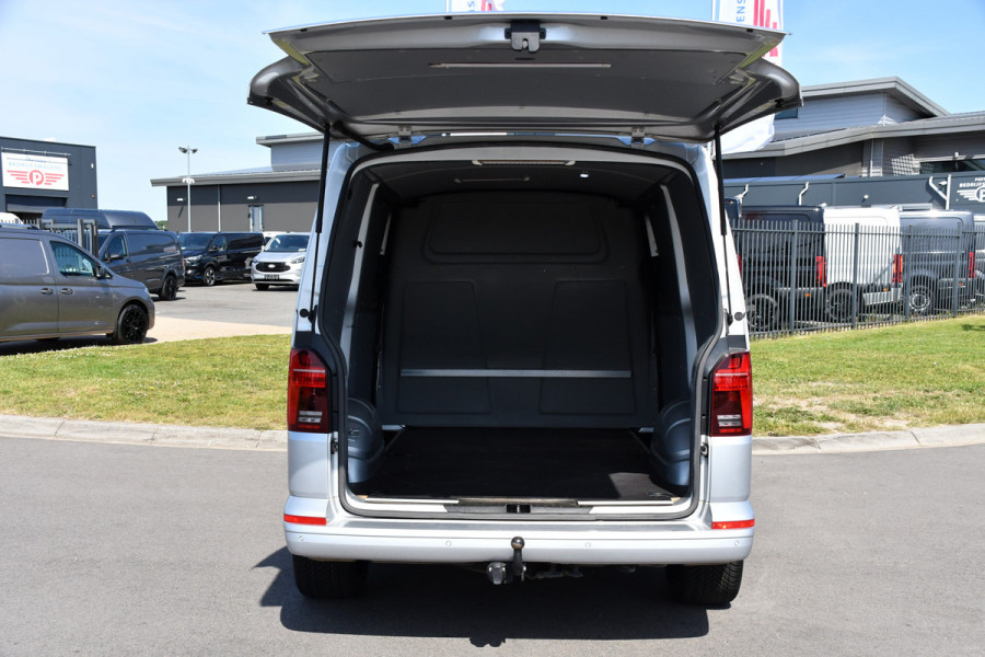 Volkswagen Transporter 2.0 TDI L1H1 32 Bulli Virtual, Adaptieve Cruise, Camera, Carplay, 150PK, LED, 2 x Schuifdeur, NAVI, Uniek!