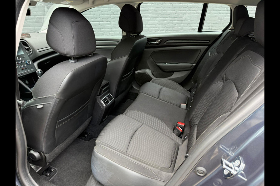 Renault MEGANE Estate 1.2 TCe Limited PDC | NAVI | TREKHAAK | CRUISE | NWE APK