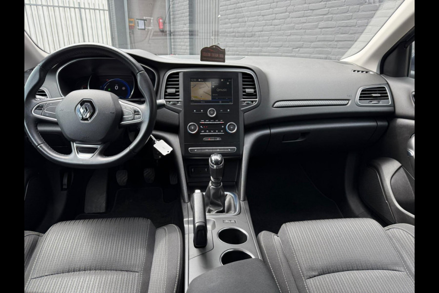 Renault MEGANE Estate 1.2 TCe Limited PDC | NAVI | TREKHAAK | CRUISE | NWE APK