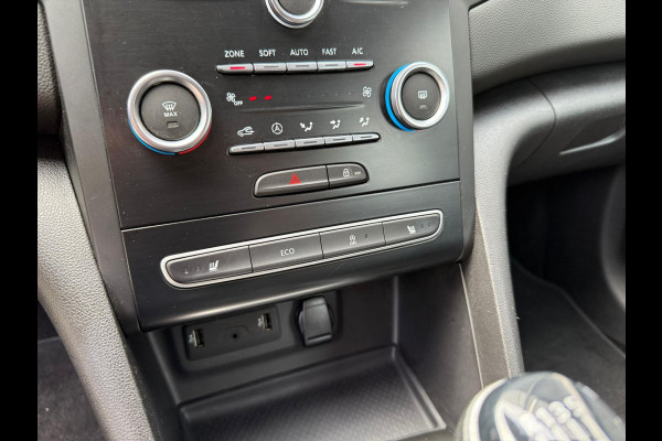 Renault MEGANE Estate 1.2 TCe Limited PDC | NAVI | TREKHAAK | CRUISE | NWE APK