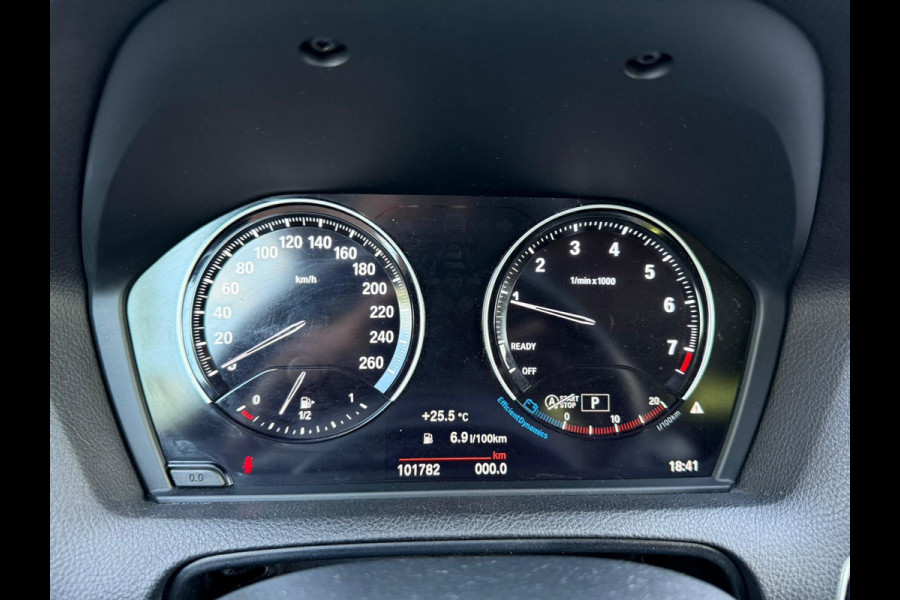 BMW 1-serie 118i Corporate Lease Executive NAVI | PDC | AIRCO | CRUISE | NWE APK