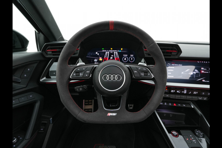 Audi RS3 Sportback 2.5 TFSI quattro Aut. *PANO | HEAD-UP | MATRIX-LED | FULL-LED | ADAPTIVE-CRUISE | BLIND-SPOT | MEMORY-PACK | KEYLESS | SPORT-SEATS | CAMERA | DIGI-COCKPIT | AMBIENT-LIGHT | 19''ALU*