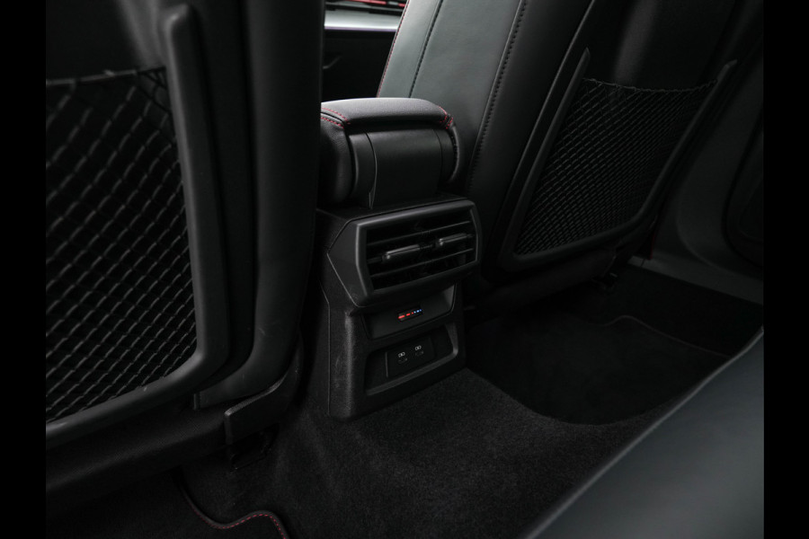 Audi RS3 Sportback 2.5 TFSI quattro Aut. *PANO | HEAD-UP | MATRIX-LED | FULL-LED | ADAPTIVE-CRUISE | BLIND-SPOT | MEMORY-PACK | KEYLESS | SPORT-SEATS | CAMERA | DIGI-COCKPIT | AMBIENT-LIGHT | 19''ALU*