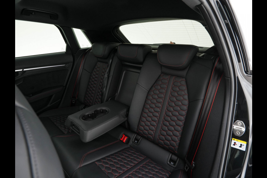 Audi RS3 Sportback 2.5 TFSI quattro Aut. *PANO | HEAD-UP | MATRIX-LED | FULL-LED | ADAPTIVE-CRUISE | BLIND-SPOT | MEMORY-PACK | KEYLESS | SPORT-SEATS | CAMERA | DIGI-COCKPIT | AMBIENT-LIGHT | 19''ALU*