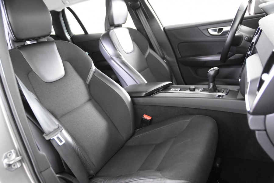 Volvo V60 2.0 D3 Inscription *1ste Eigenaar*Navigatie*Leer*Trekhaak*