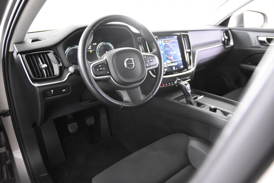 Volvo V60 2.0 D3 Inscription *1ste Eigenaar*Navigatie*Leer*Trekhaak*
