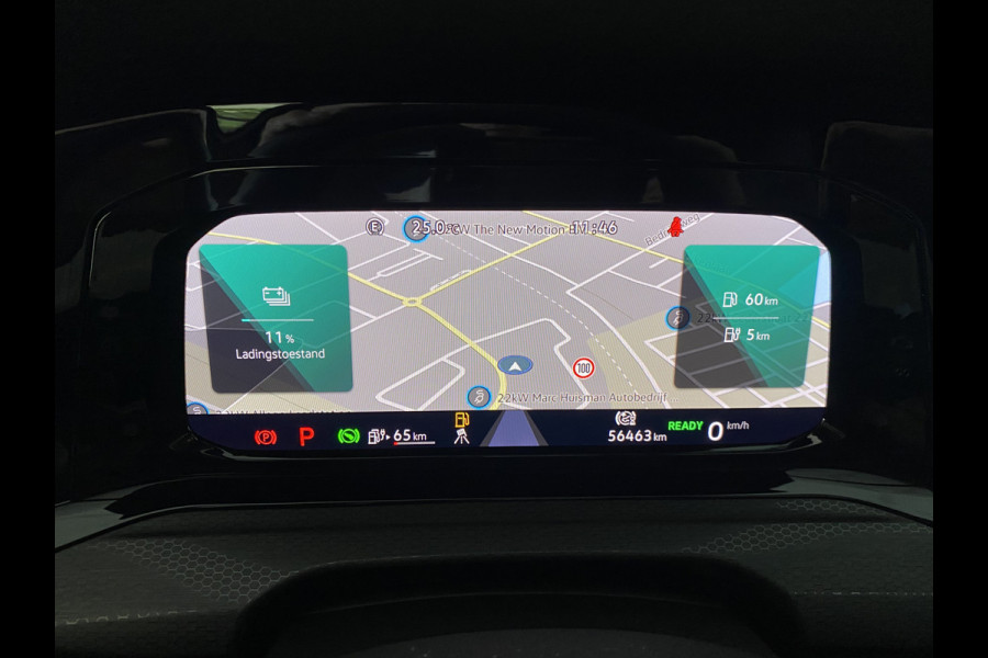 Volkswagen Golf 1.4 eHybrid GTE | Panodak | IQ- Light |Head-up Display / dodehoek | Stoelverwarming / carplay