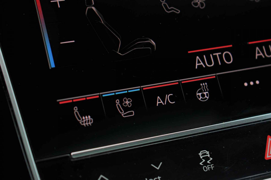 Audi Q7 55 TFSI quattro S-Line 7-pers Pano S-zetels Trekh ACC HUD B&O 360 Soft-close