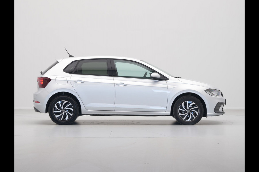 Volkswagen Polo 1.0 TSI 95pk DSG Life Edition Navi via app Camera Stoelverwarming Keyless 23