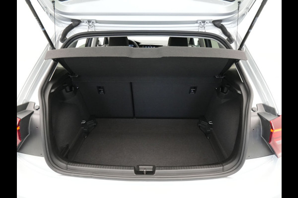 Volkswagen Polo 1.0 TSI 95pk DSG Life Edition Navi via app Camera Stoelverwarming Keyless 23