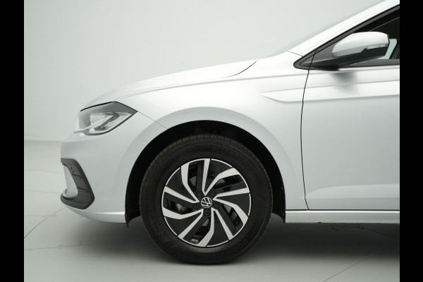 Volkswagen Polo 1.0 TSI 95pk DSG Life Edition Navi via app Camera Stoelverwarming Keyless 23
