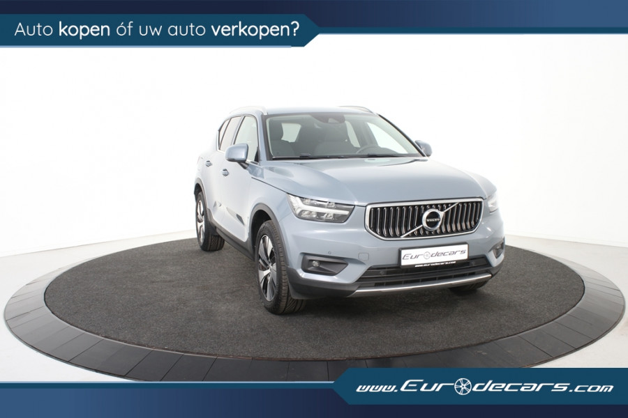 Volvo XC40 1.5 T4 Recharge *1ste Eigenaar*Navigatie*Stoelverwarming*Camera*