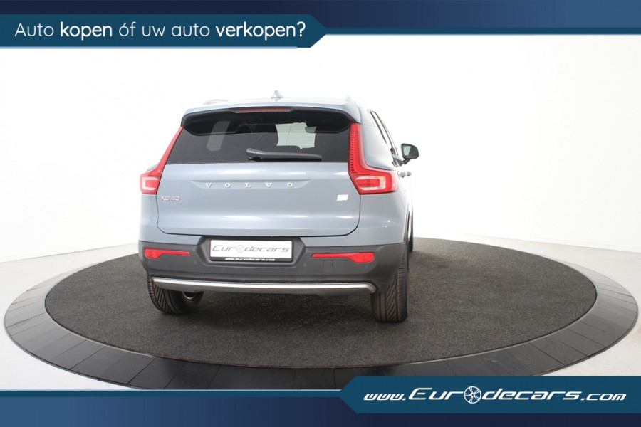 Volvo XC40 1.5 T4 Recharge *1ste Eigenaar*Navigatie*Stoelverwarming*Camera*