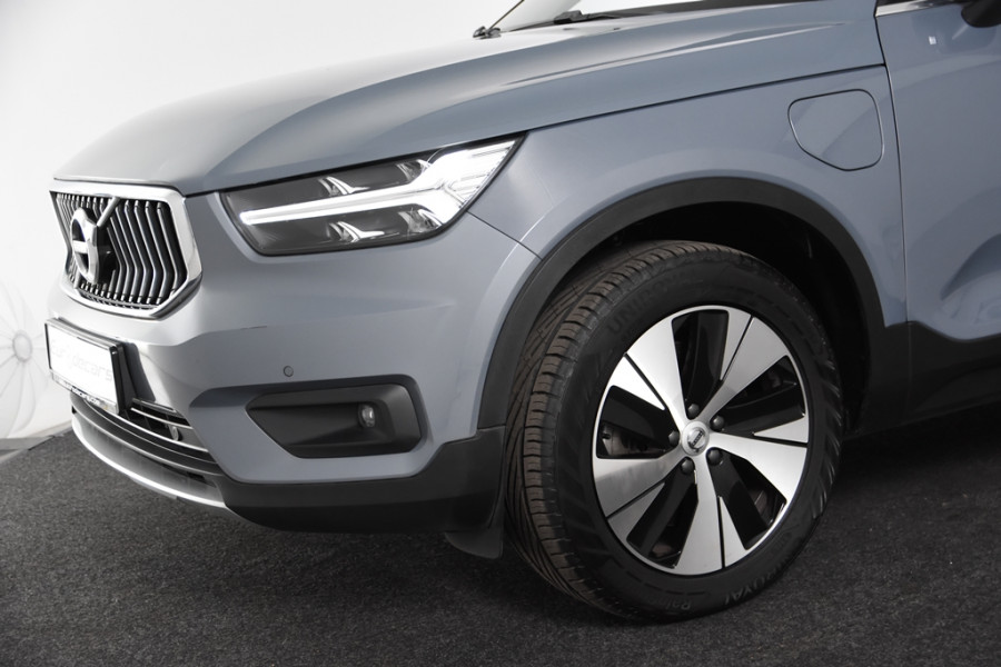 Volvo XC40 1.5 T4 Recharge *1ste Eigenaar*Navigatie*Stoelverwarming*Camera*