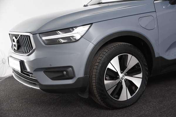 Volvo XC40 1.5 T4 Recharge *1ste Eigenaar*Navigatie*Stoelverwarming*Camera*