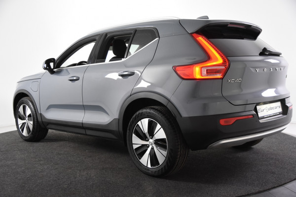 Volvo XC40 1.5 T4 Recharge *1ste Eigenaar*Navigatie*Stoelverwarming*Camera*