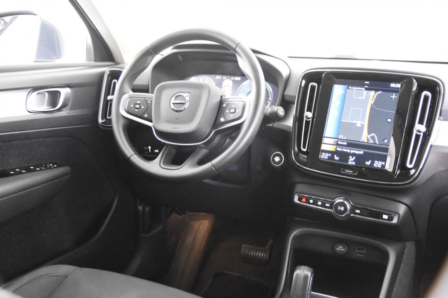 Volvo XC40 1.5 T4 Recharge *1ste Eigenaar*Navigatie*Stoelverwarming*Camera*