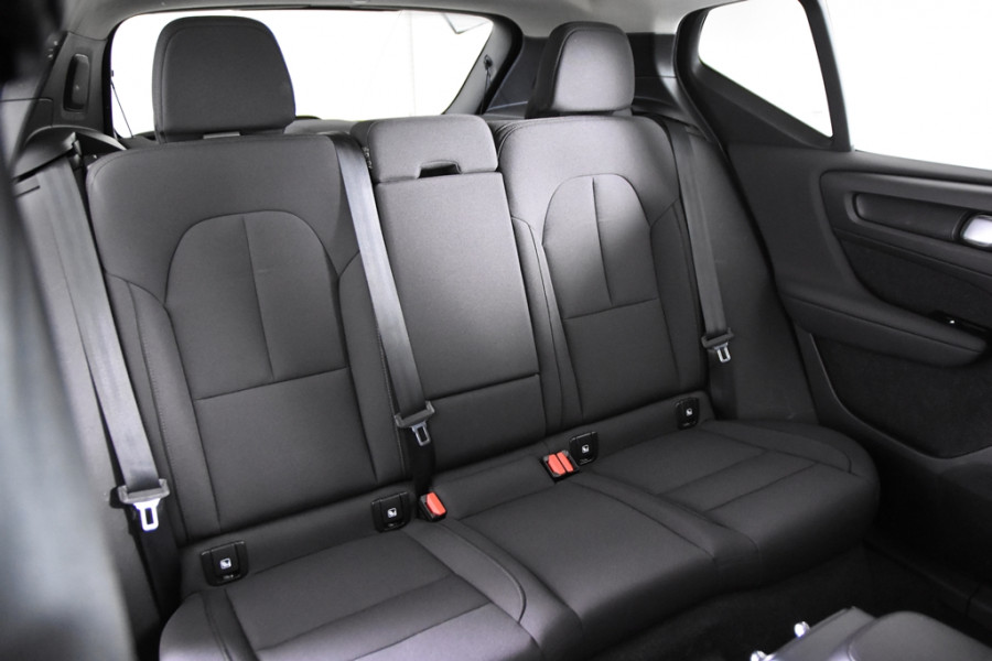 Volvo XC40 1.5 T4 Recharge *1ste Eigenaar*Navigatie*Stoelverwarming*Camera*