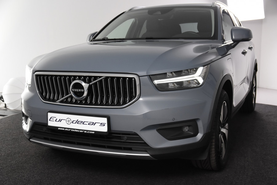 Volvo XC40 1.5 T4 Recharge *1ste Eigenaar*Navigatie*Stoelverwarming*Camera*