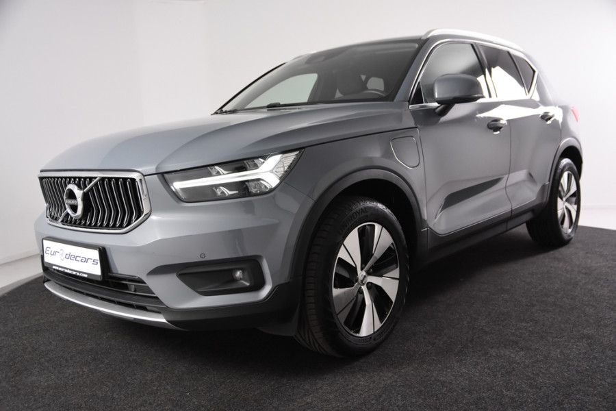 Volvo XC40 1.5 T4 Recharge *1ste Eigenaar*Navigatie*Stoelverwarming*Camera*
