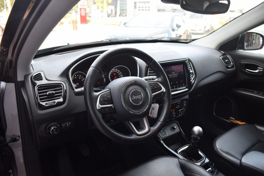 Jeep Compass 1.4 MultiAir Night Eagle | Camera | Trekhaak | Climate