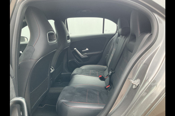 Mercedes-Benz A-Klasse 160 Business Solution AMG Line Carplay Stoelverw Led NL-Auto 31.841KM!