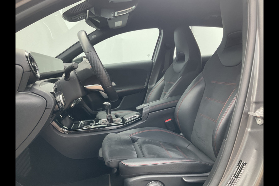 Mercedes-Benz A-Klasse 160 Business Solution AMG Line Carplay Stoelverw Led NL-Auto 31.841KM!