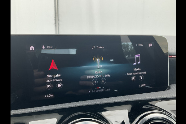 Mercedes-Benz A-Klasse 160 Business Solution AMG Line Carplay Stoelverw Led NL-Auto 31.841KM!