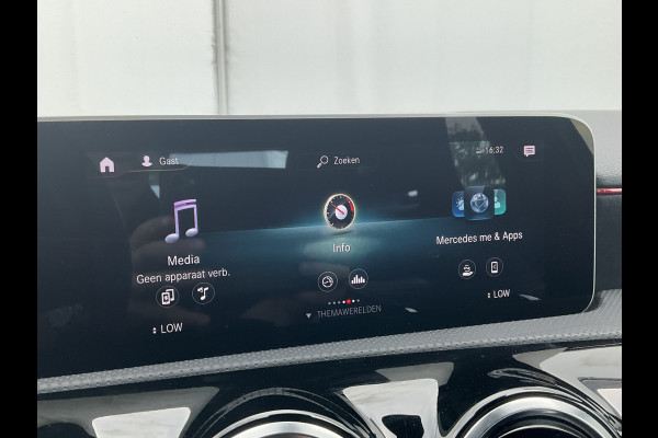 Mercedes-Benz A-Klasse 160 Business Solution AMG Line Carplay Stoelverw Led NL-Auto 31.841KM!