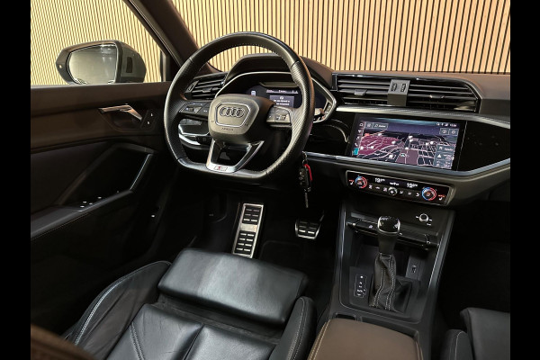 Audi Q3 40 TFSI Quattro S Line 190PK - Trekhaak - Navi
