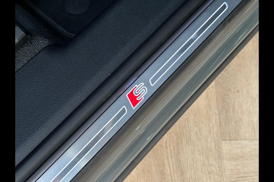 Audi Q3 40 TFSI Quattro S Line 190PK - Trekhaak - Navi