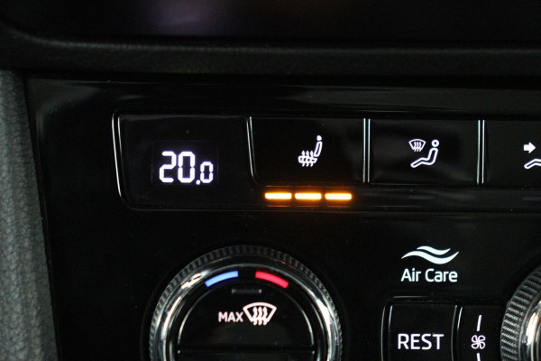 Škoda Superb 1.4 TSI iV Business Edition Plus | Stoelverwarming | Carplay | Camera | Memory | Full LED | Navigatie | Keyless | PHEV