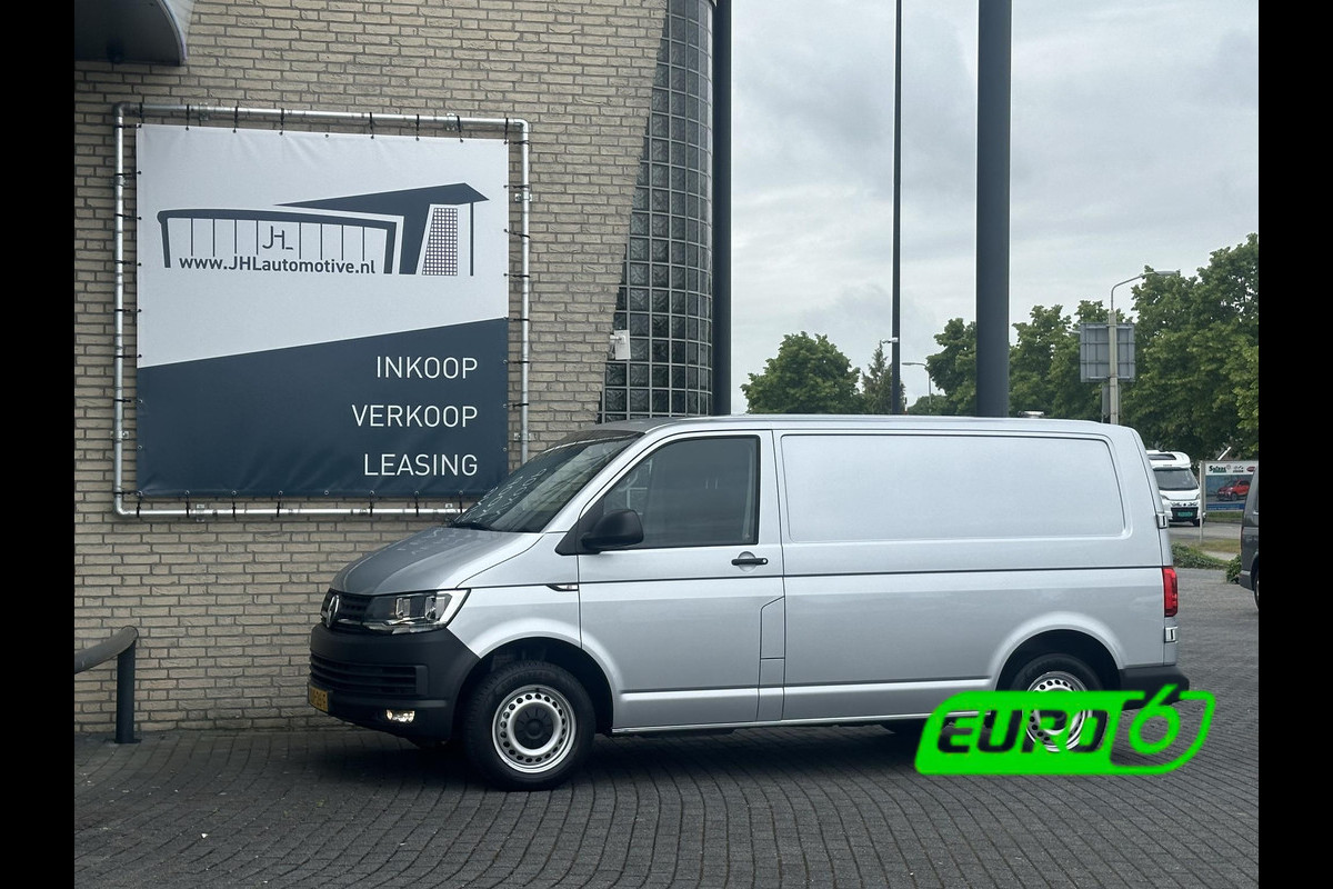 Volkswagen Transporter 2.0 TDI L1H1 Comfortline*DSG*A/C*NAVI*CRUISE*TEL* Volkswagen Transporter 2.0 TDI L1H1 Comfortline*DSG*A/C*NAVI*CRUISE*TEL*
