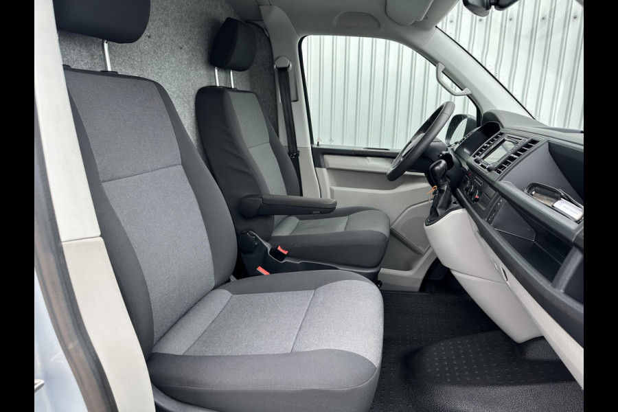 Volkswagen Transporter 2.0 TDI L1H1 Comfortline*DSG*A/C*NAVI*CRUISE*TEL*