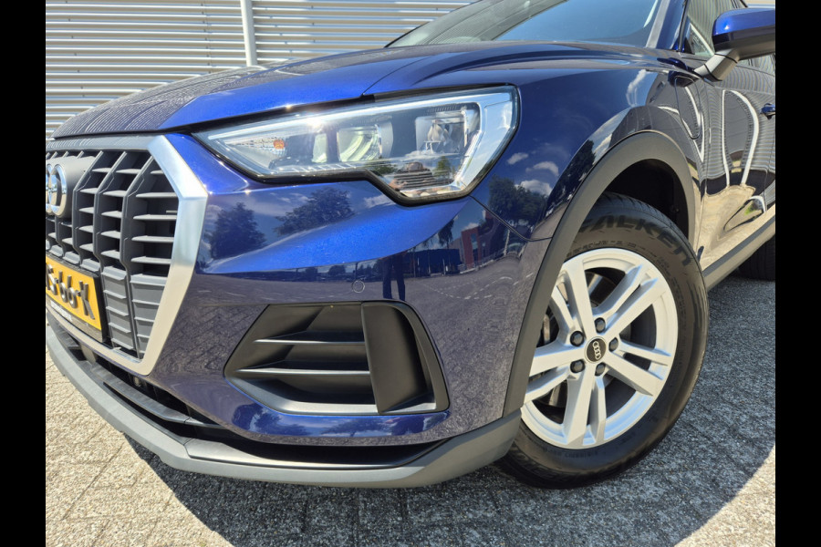 Audi Q3 45 TFSI e Advanced edition ,Navigatie/carplay/android,parksensoren,achteruitrijcamera,elecstoelen+verwarming.