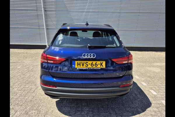 Audi Q3 45 TFSI e Advanced edition ,Navigatie/carplay/android,parksensoren,achteruitrijcamera,elecstoelen+verwarming.