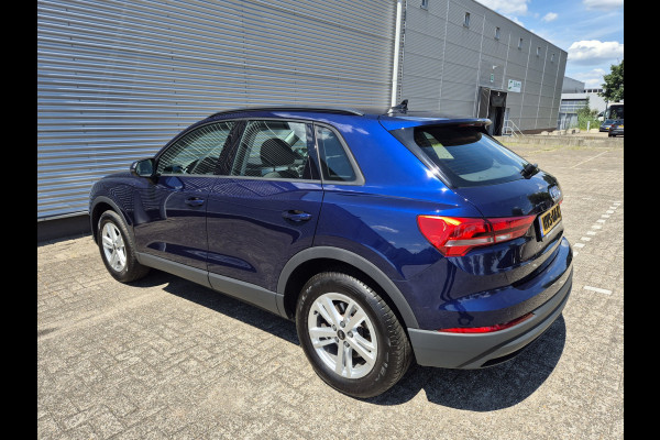 Audi Q3 45 TFSI e Advanced edition ,Navigatie/carplay/android,parksensoren,achteruitrijcamera,elecstoelen+verwarming.