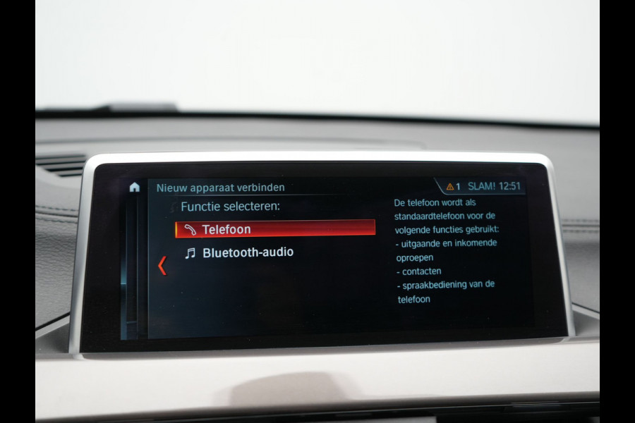 BMW X1 xDrive25e xLine PLug in Hybrid 220 pk | PHEV | Navi Pro | DAB | 18"L.M | LED Koplampen | Stoelverwarming | Sfeerverlichting |