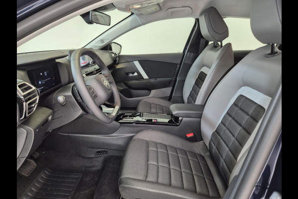 Citroën C4 1.2 Hybrid 145pk Business Automaat | Navigatie | Achteruitrijcamera | Stoelverwarming | Keyless Entry | Apple Carplay/Android Auto (Draadloos) |