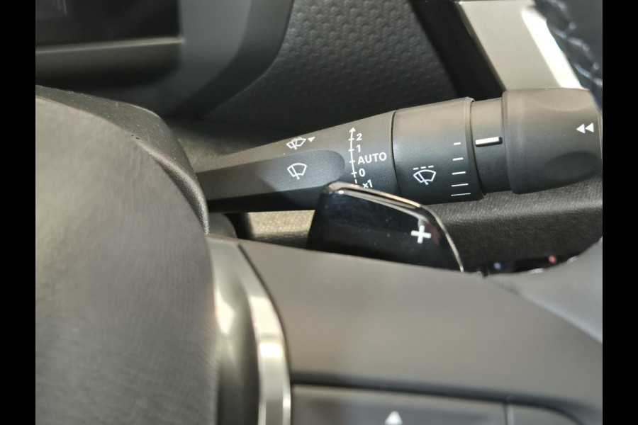 Citroën C4 1.2 Hybrid 145pk Business Automaat | Navigatie | Achteruitrijcamera | Stoelverwarming | Keyless Entry | Apple Carplay/Android Auto (Draadloos) |