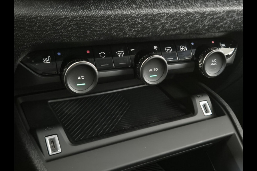 Citroën C4 1.2 Hybrid 145pk Business Automaat | Navigatie | Achteruitrijcamera | Stoelverwarming | Keyless Entry | Apple Carplay/Android Auto (Draadloos) |