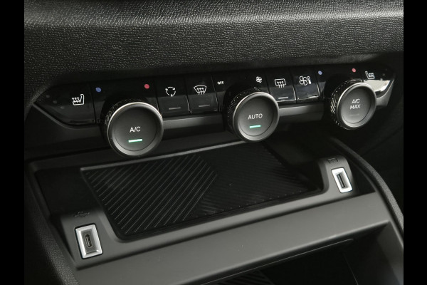 Citroën C4 1.2 Hybrid 145pk Business Automaat | Navigatie | Achteruitrijcamera | Stoelverwarming | Keyless Entry | Apple Carplay/Android Auto (Draadloos) |