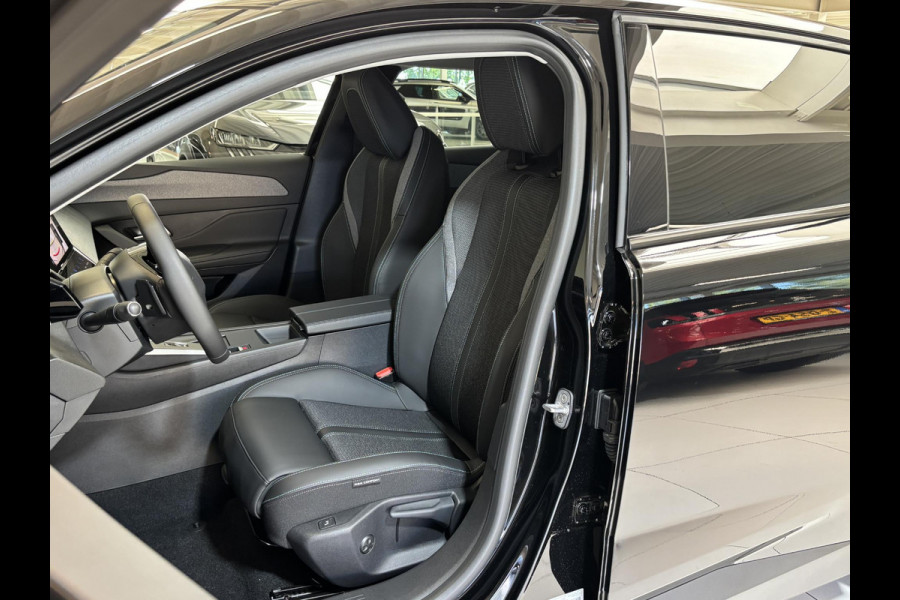 Peugeot 408 1.6 HYbrid 225 EAT8 Allure Avantage
