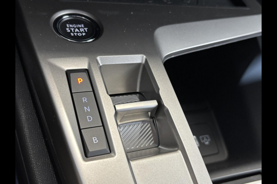 Peugeot 408 1.6 HYbrid 225 EAT8 Allure Avantage