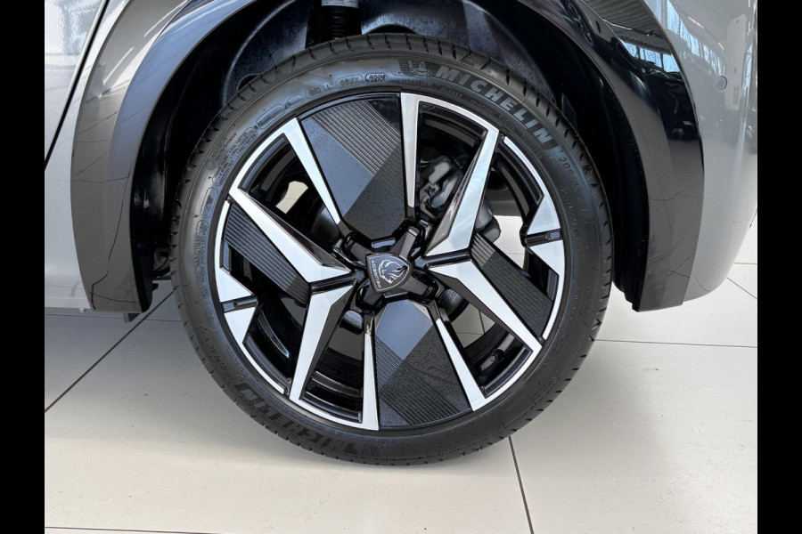 Peugeot 208 Hybrid 100 e-DCS6 GT